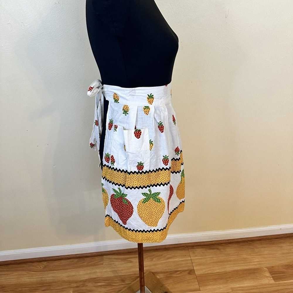 Womens Vintage Kitchen Apron Red Strawberry Tie B… - image 3