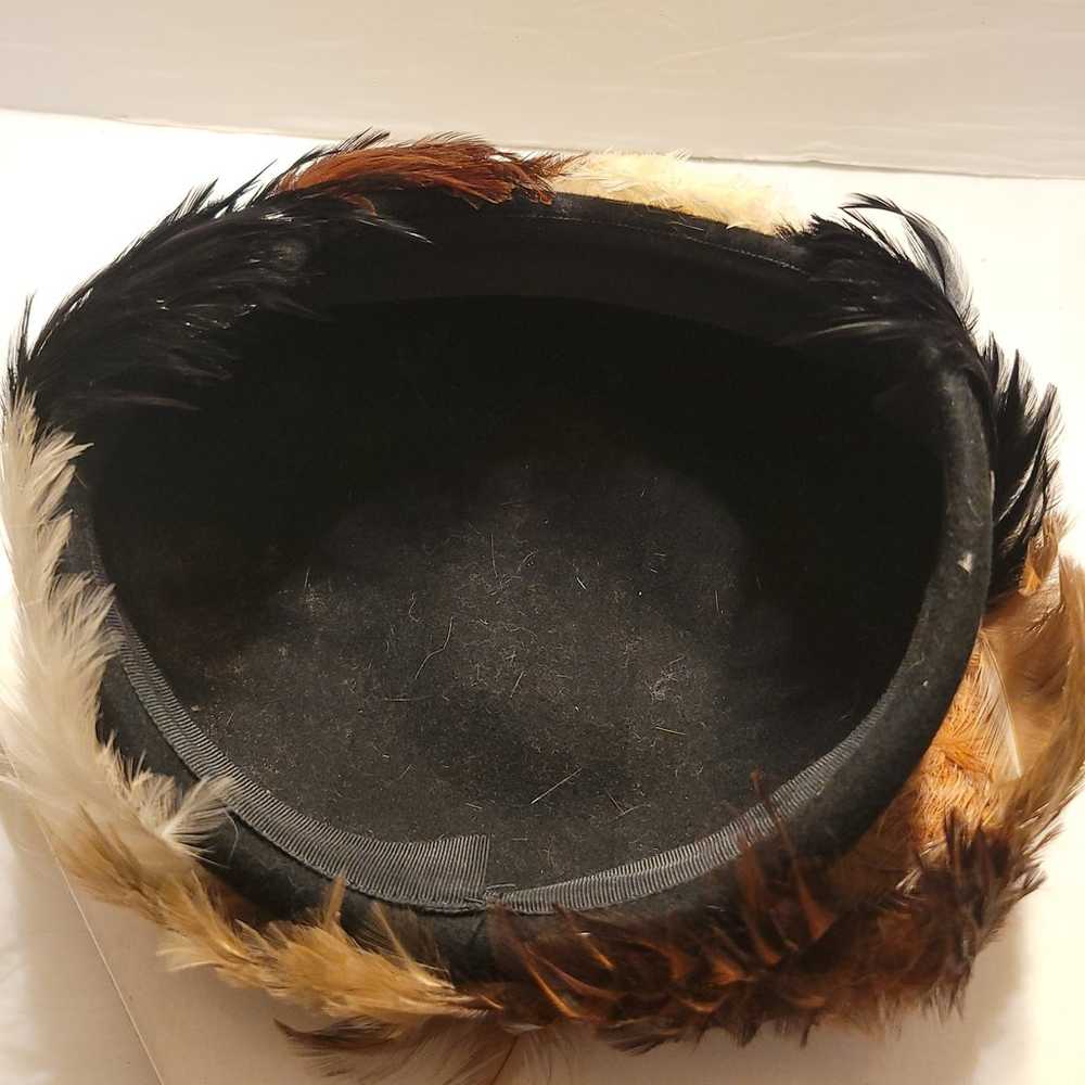 Womens Vintage Feather Hat - image 5