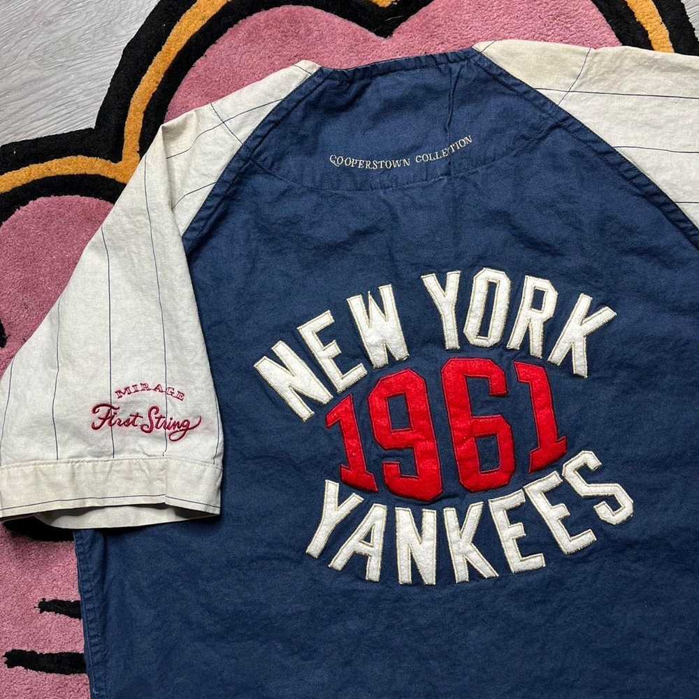 MLB Vintage 90’s Mirage New York Yankees Embroide… - image 7