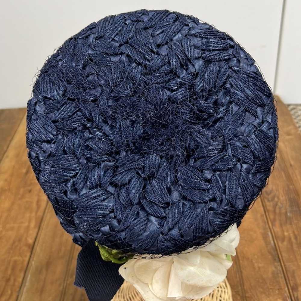 Vintage ladies woven bucket hat  navy floral - image 5