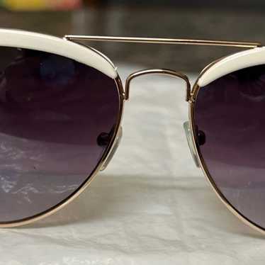 Oversized Cat Eye Style French Vintage Sunglasses