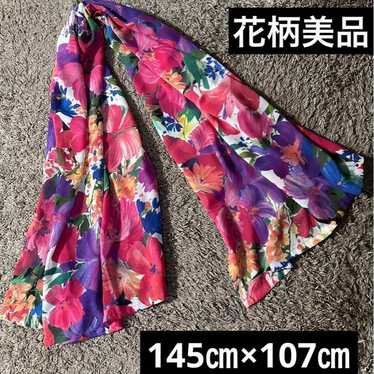 Large format stole shawl with floral pattern in ex