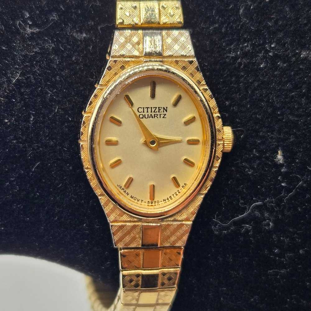 Vintage  citizen womens watch - image 4