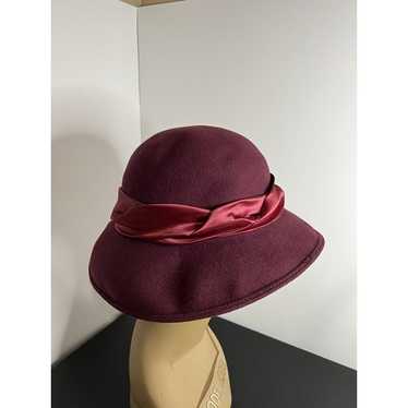 Vintage Michael Howard 100% Wool Red Hat Made in … - image 1