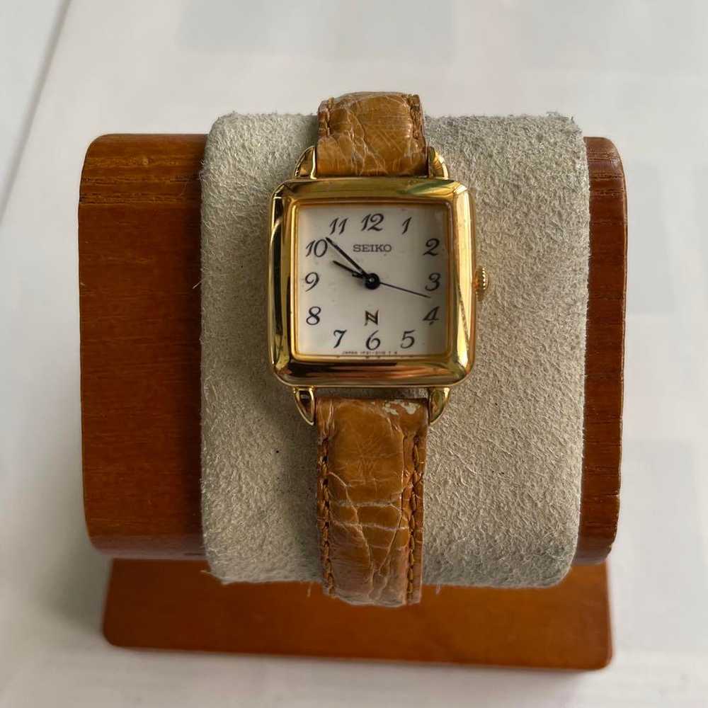 SEIKO Vintage Wristwatch - image 2