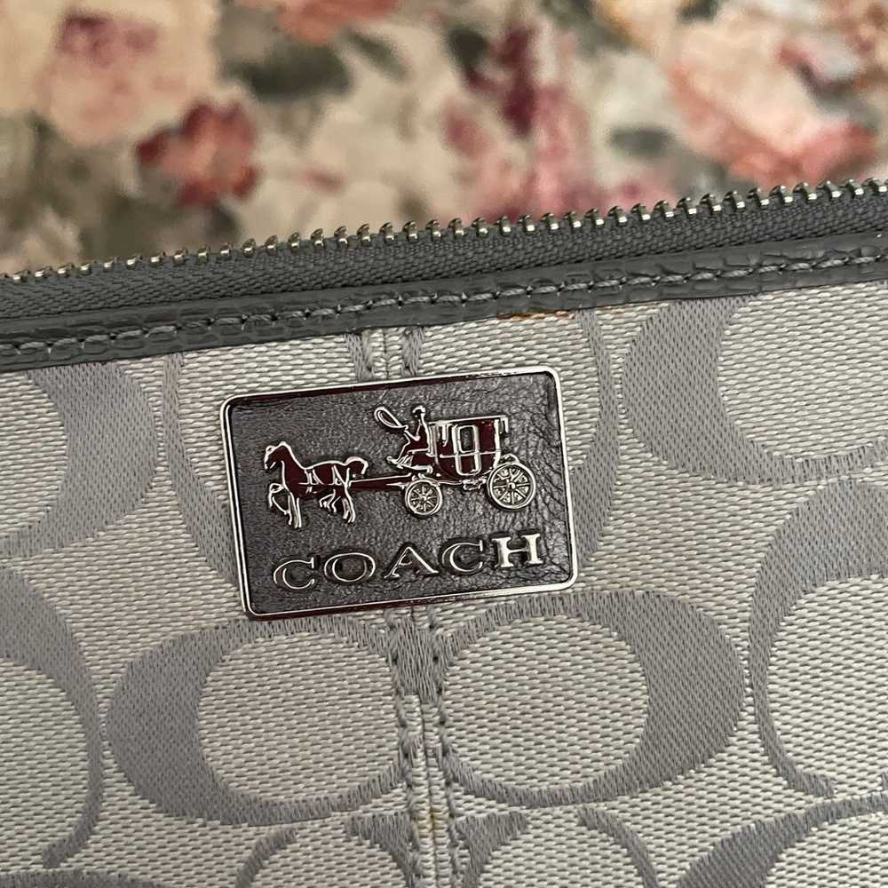 VINTAGE Coach Wristlet - image 2