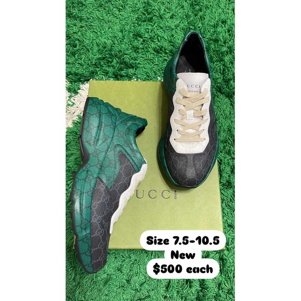 Gucci Rhyton low trainers - image 3