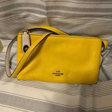 Vintage Yellow and Cream Coach Crossbody