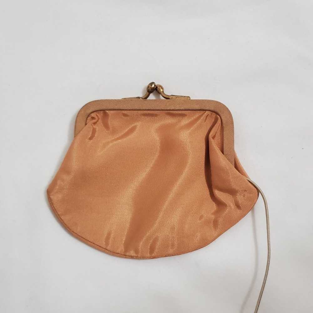 Vintage 1950's Foldover Clutch & Kisslock Coin Pu… - image 9