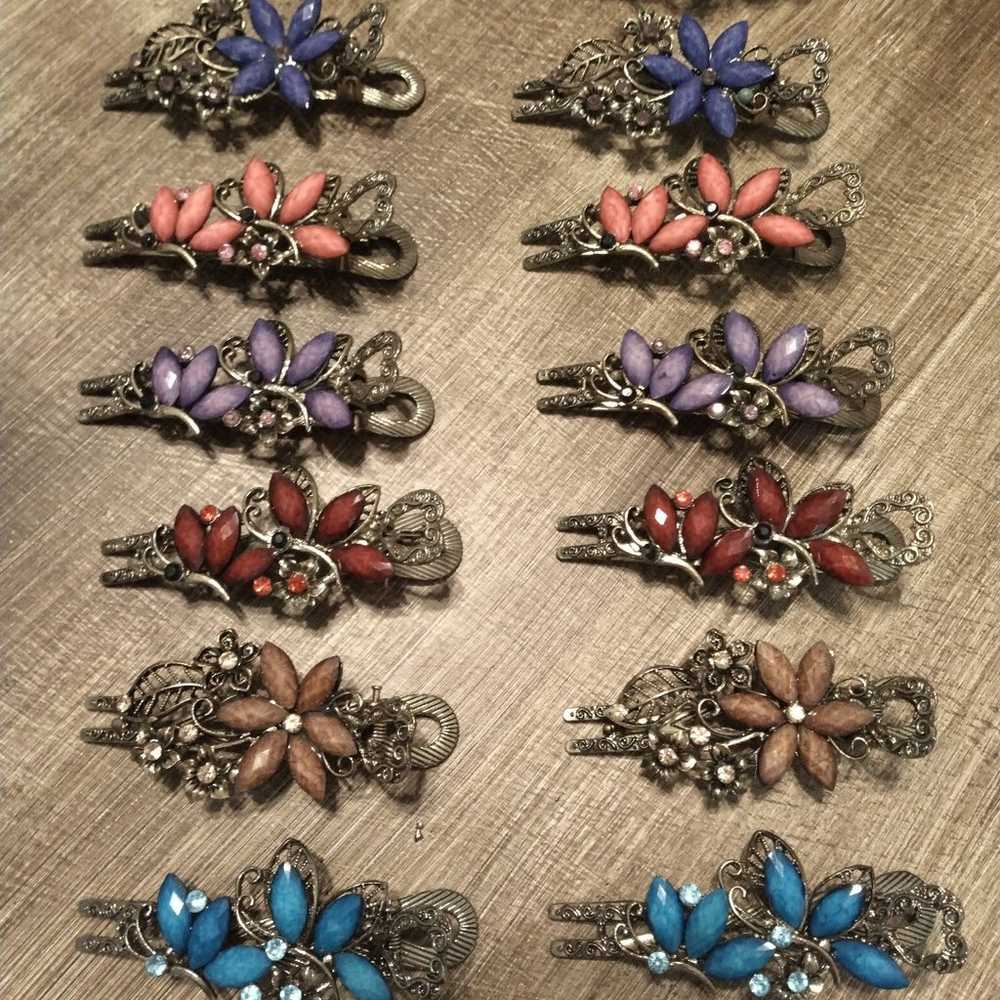 Vintage flower hair Barrettes clips - image 3