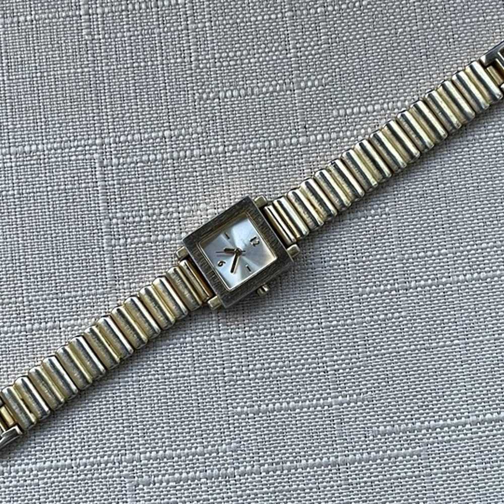 Vintage Claremont Women Wristwatch Gold Tone Quar… - image 5