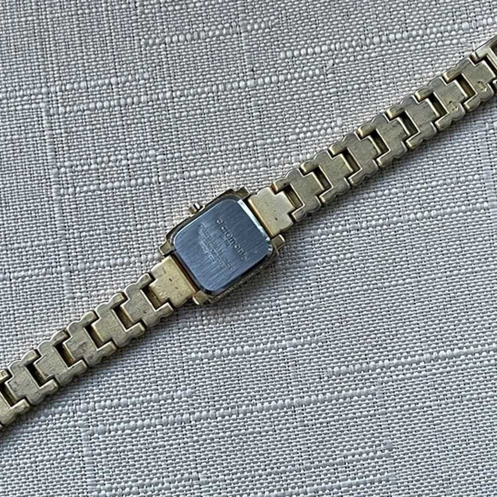 Vintage Claremont Women Wristwatch Gold Tone Quar… - image 8