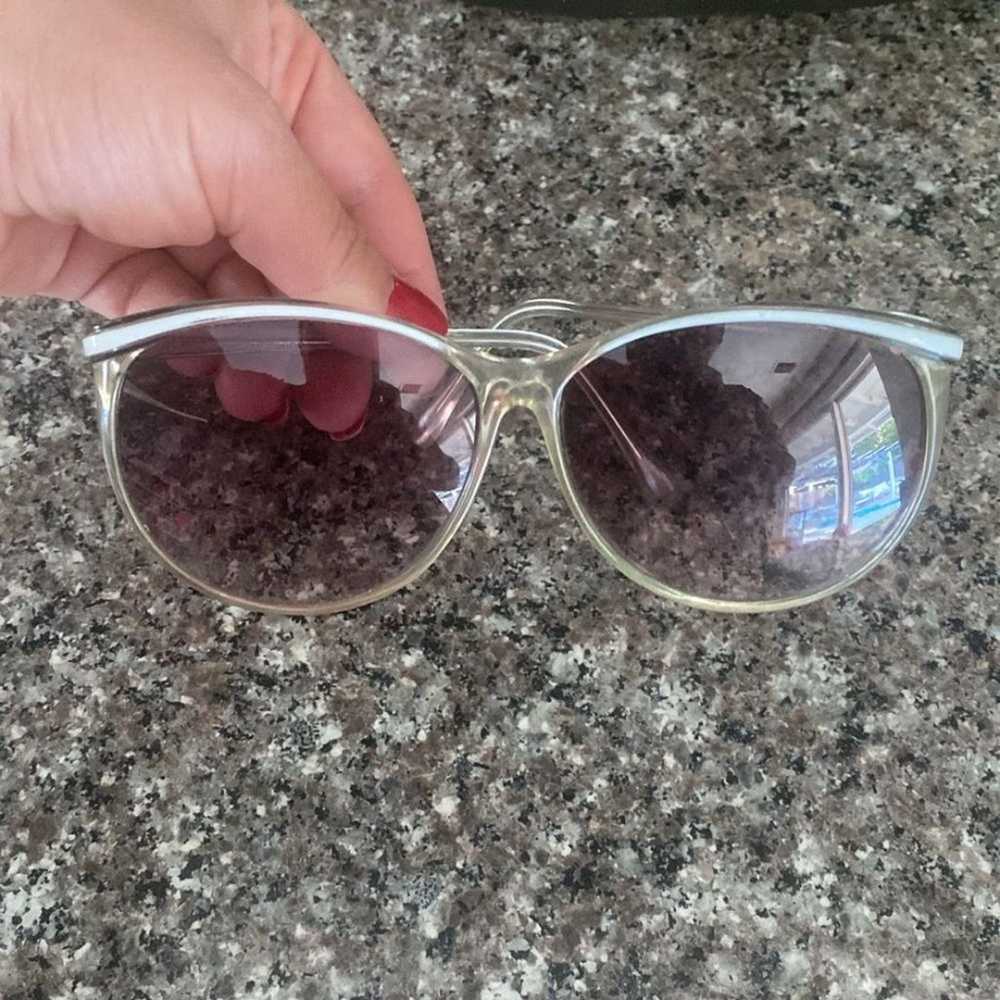 Rare Vintage Bausch & Lomb Sunglasses gem - image 4