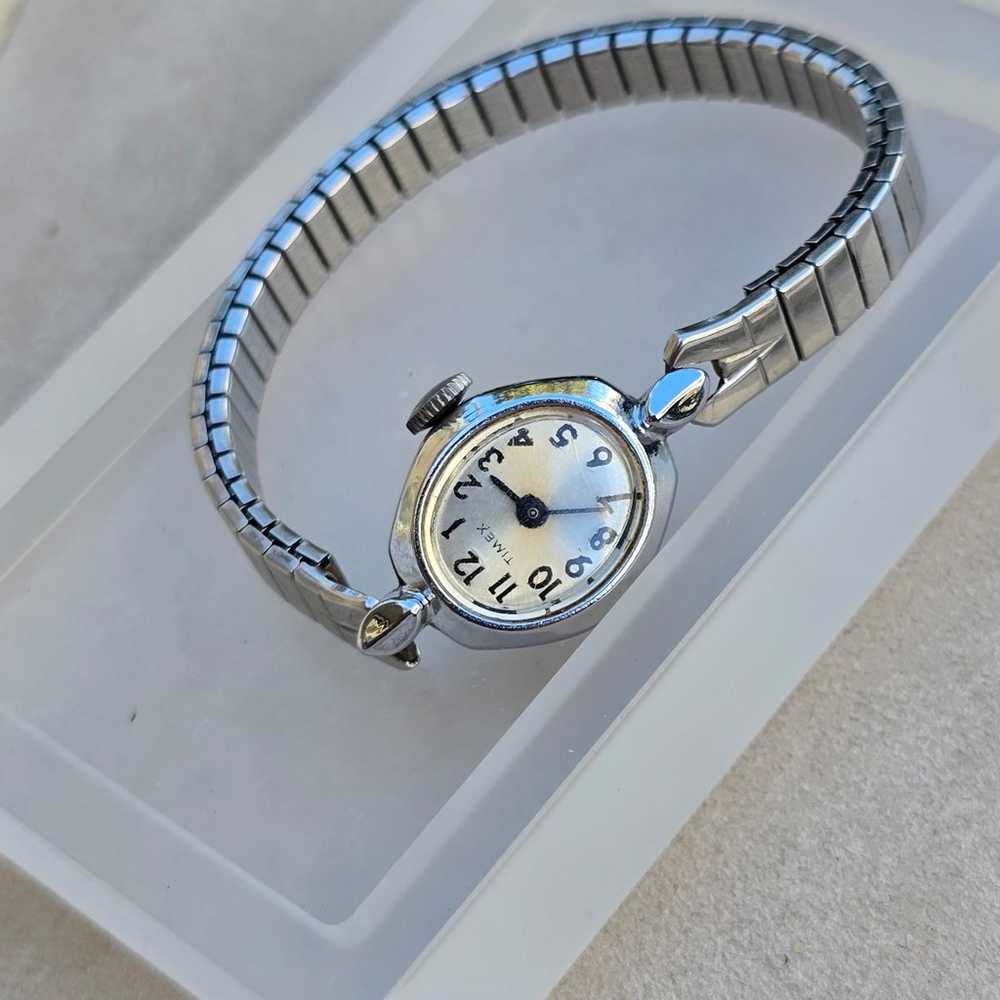 Vintage Ladies Timex Silver Tone Tiny Watch   6" - image 2