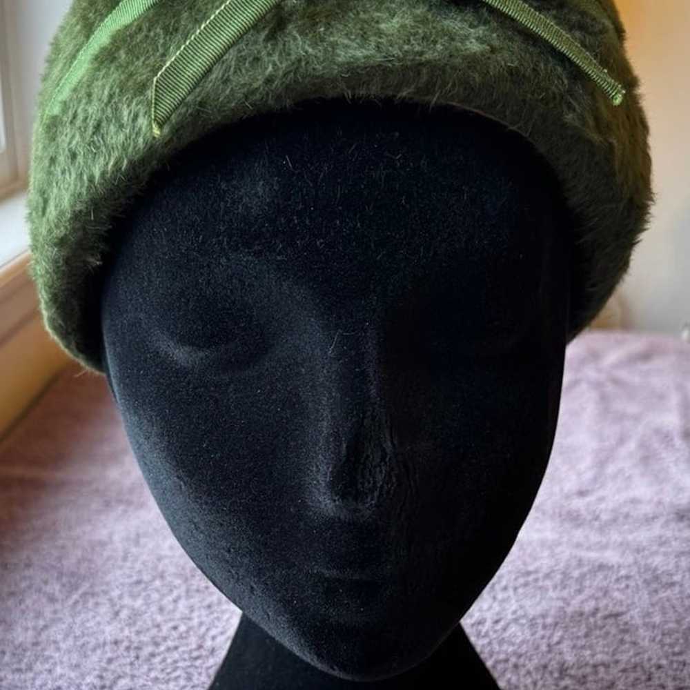 Union Made Vintage Plush Green Wool Felt Cloche H… - image 1