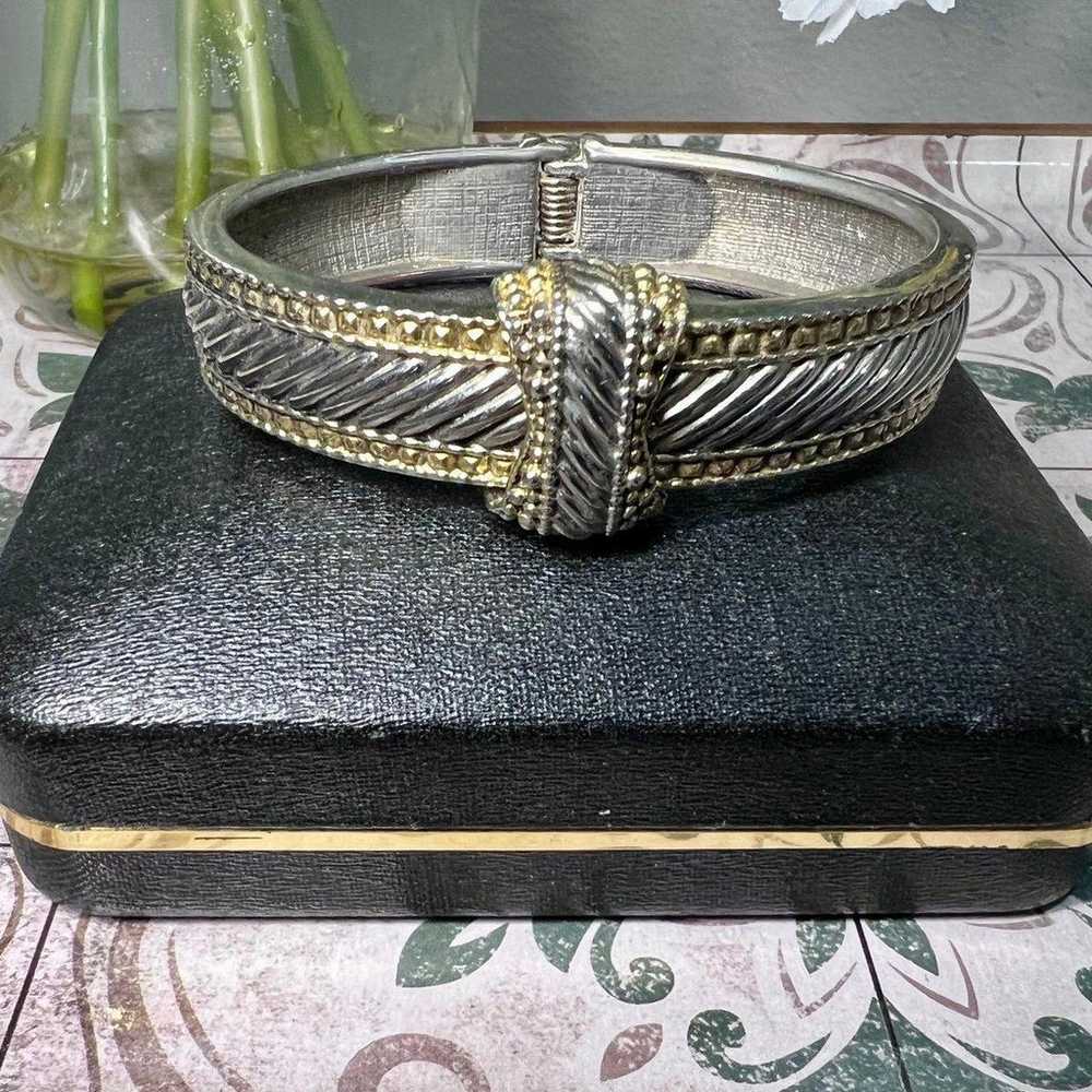 Stylish Vintage Two-Tone Cuff Bracelet with Intri… - image 4