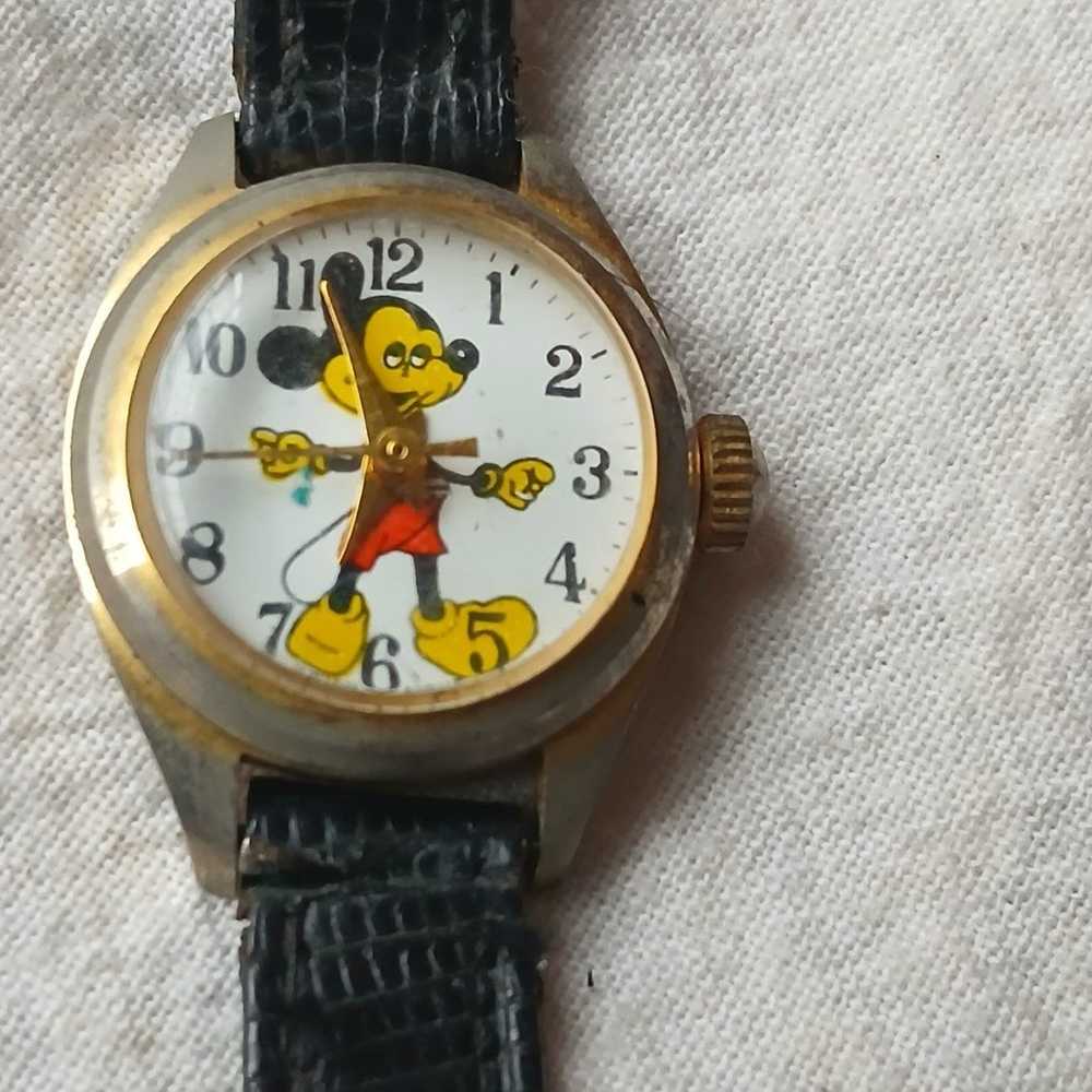 VINTAGE  MICKEY  MOUSE WATCH - image 4