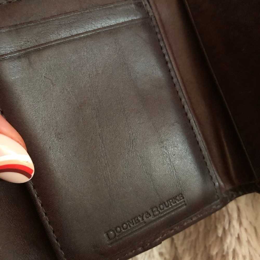 Dooney and bourke wallet - image 4