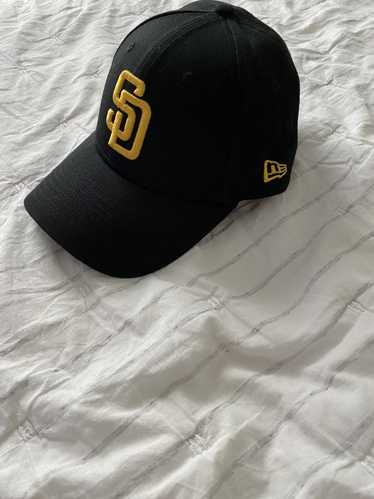 New Era San Diego Padres Team Classic Snap Back H… - image 1