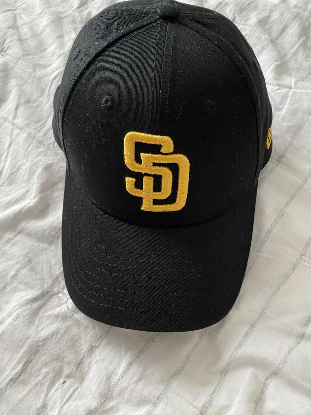 New Era San Diego Padres Team Classic Snap Back H… - image 3