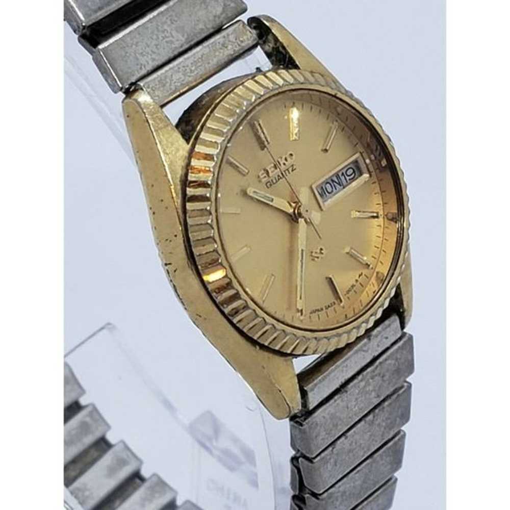 Vintage Seiko Women's Watch 2a23-0039 - image 3