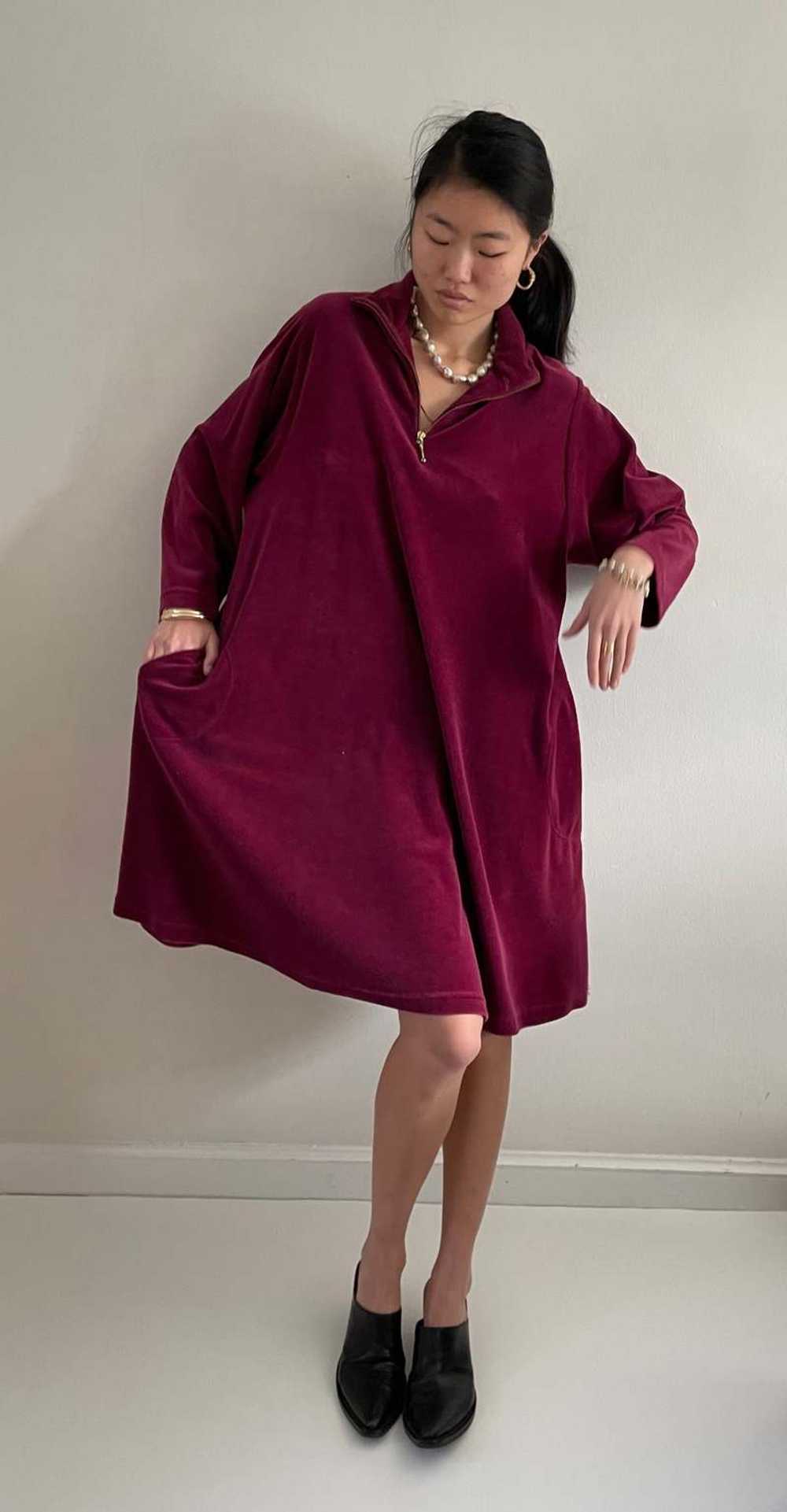 ReCAP Vintage Studio sporty velour swing dres - image 4