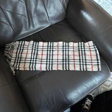 Burberry cashmere scarf