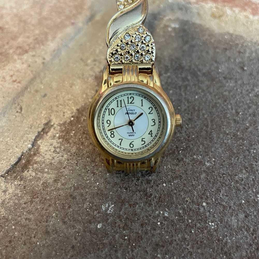 Vintage timex indiglo ladies Watch - image 2