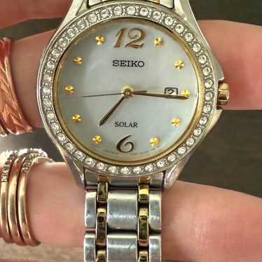 Vintage Ladies Solar Powered Seiko Jeweled Watch - image 1