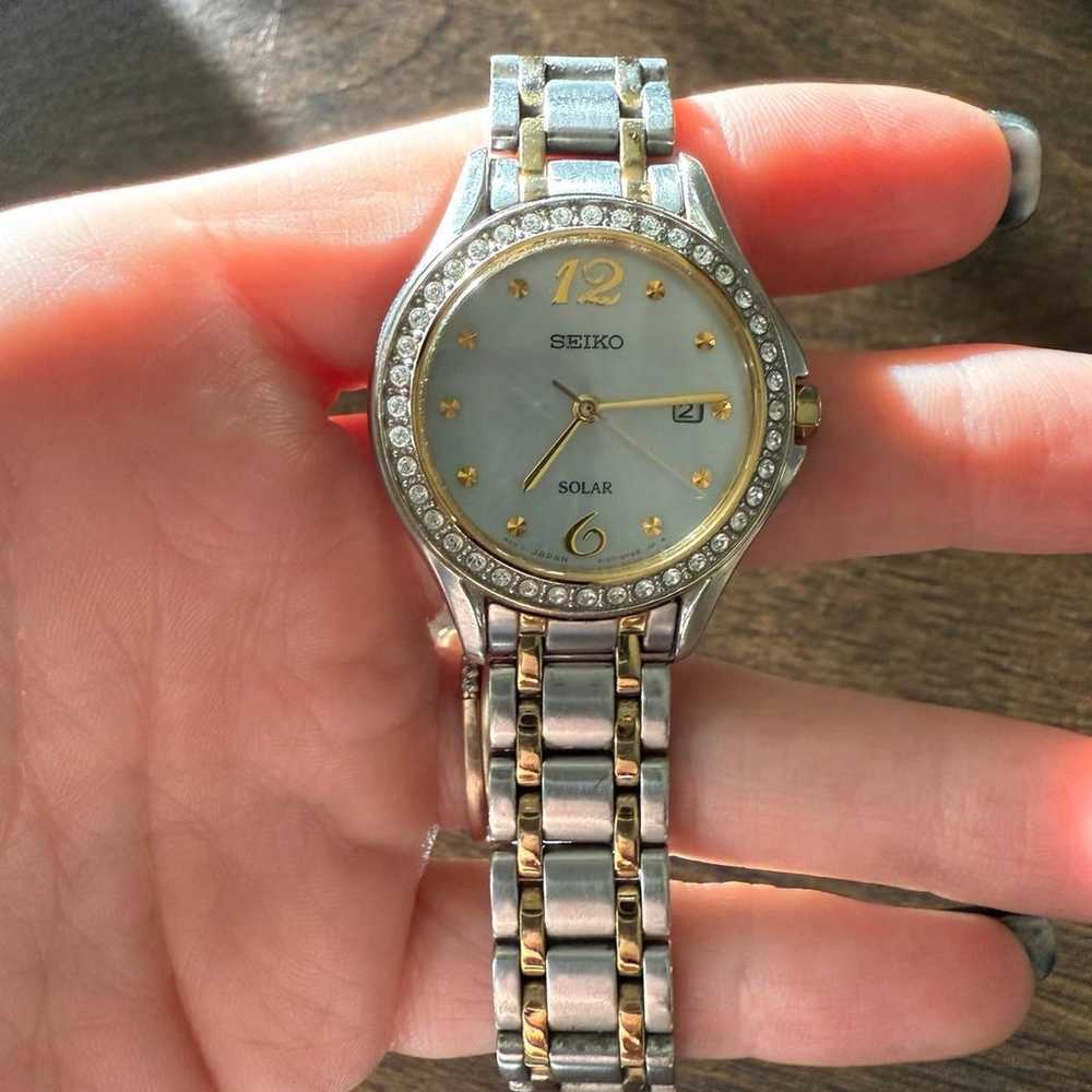 Vintage Ladies Solar Powered Seiko Jeweled Watch - image 2