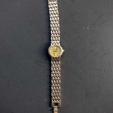 Working Vintage Women's Quartz Watch - image 1