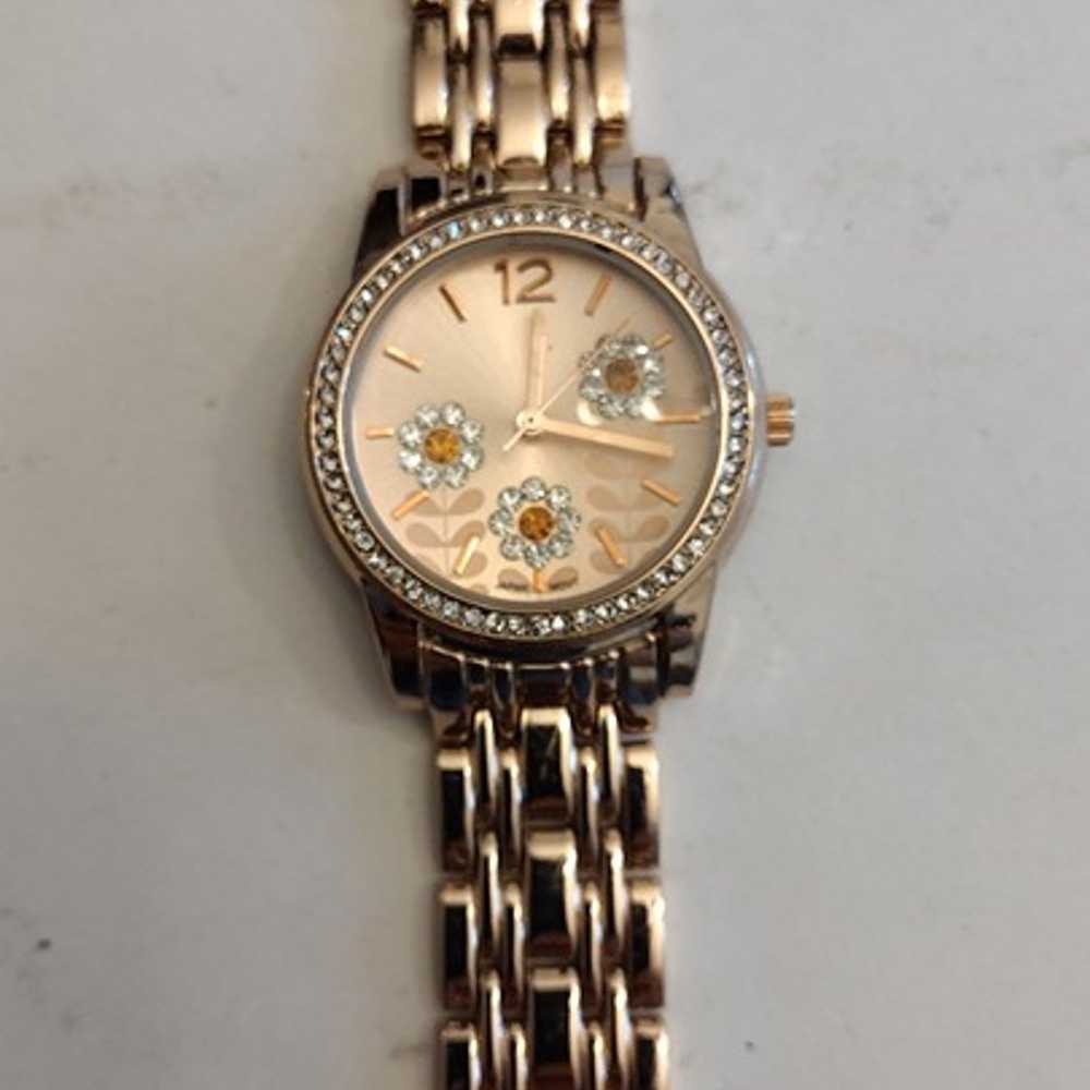 Working Vintage Women's Quartz Watch - image 3