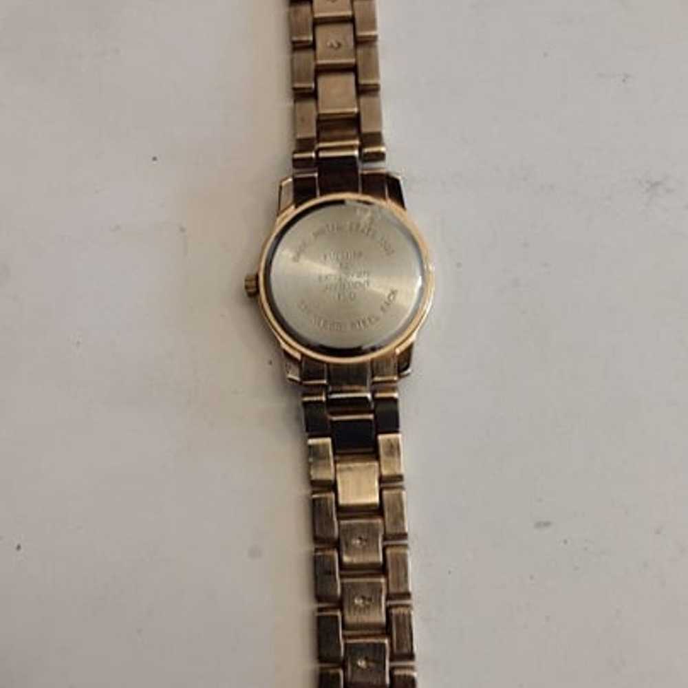 Working Vintage Women's Quartz Watch - image 2