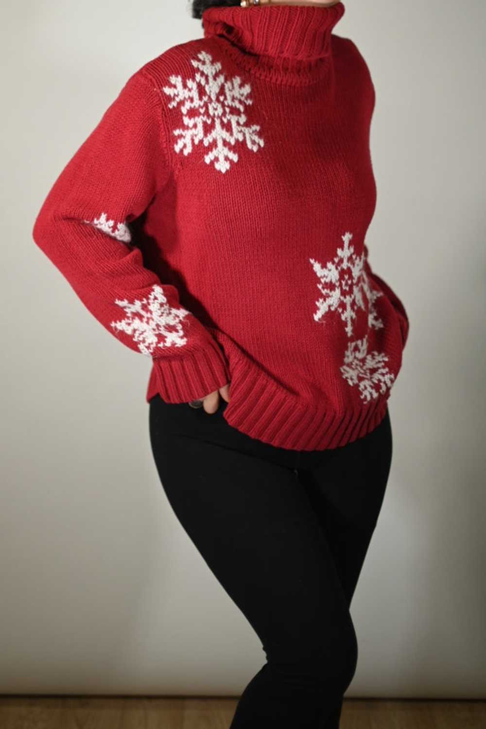 Vintage Red Snowflake Sweater - image 2