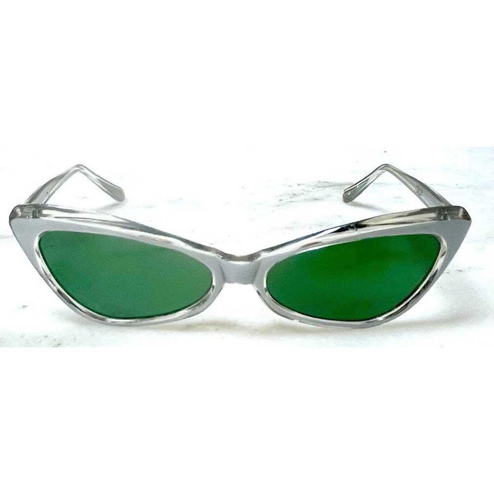 1950’s 1960’s Vintage Cat eye Gray Sunglasses Pea… - image 10