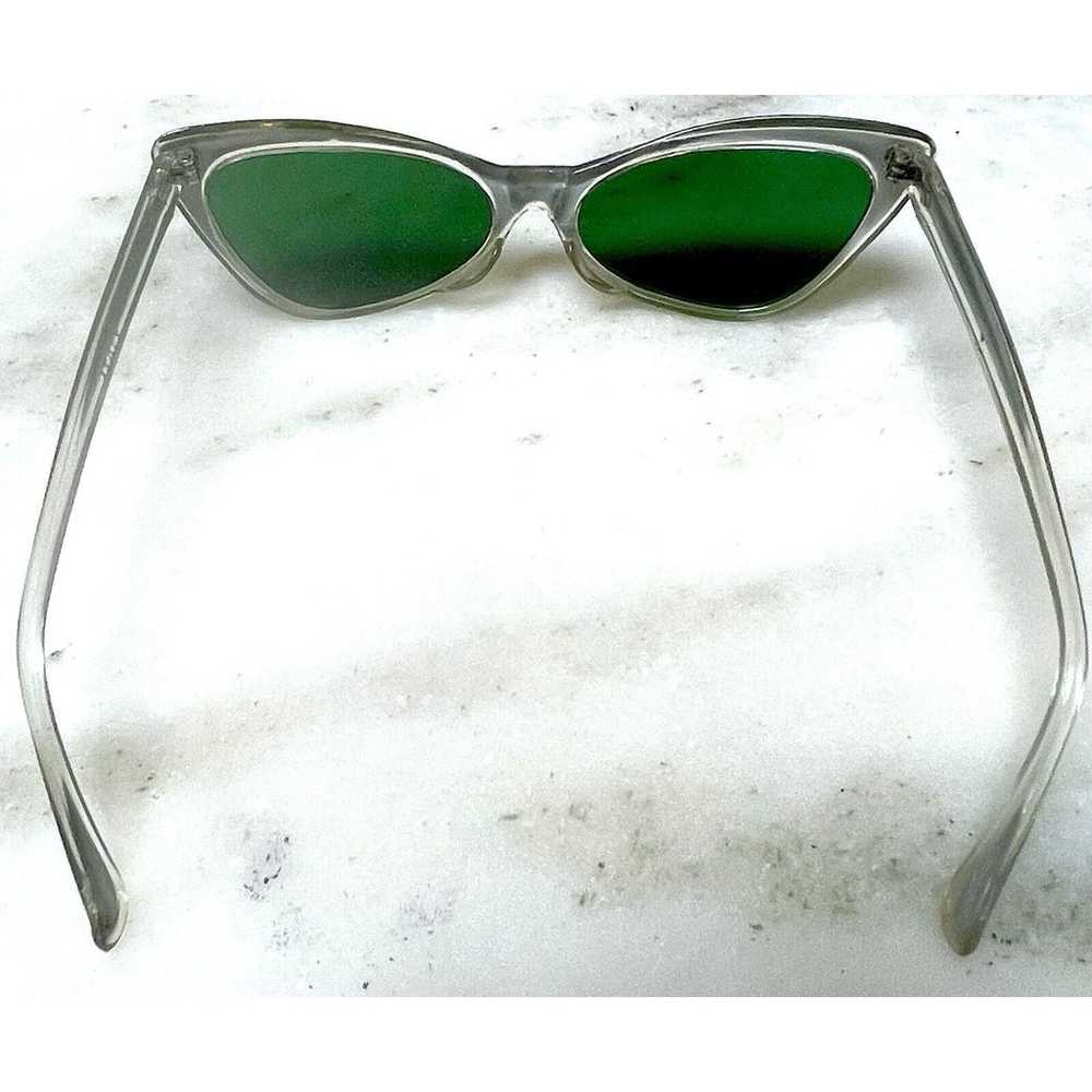 1950’s 1960’s Vintage Cat eye Gray Sunglasses Pea… - image 6