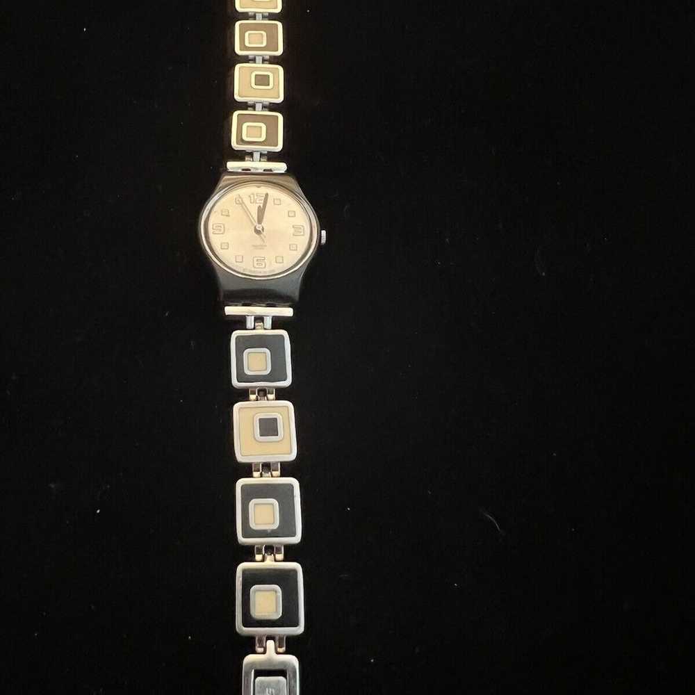 Vintage Swatch Ladies Watch Working - image 2