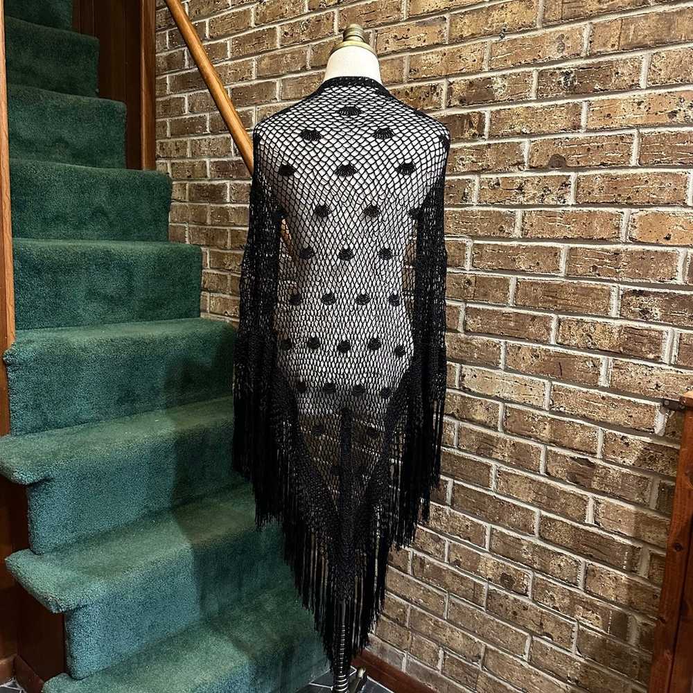 VTG 80s 90s Retro Crochet Lace Fringe Shawl Cardi… - image 1