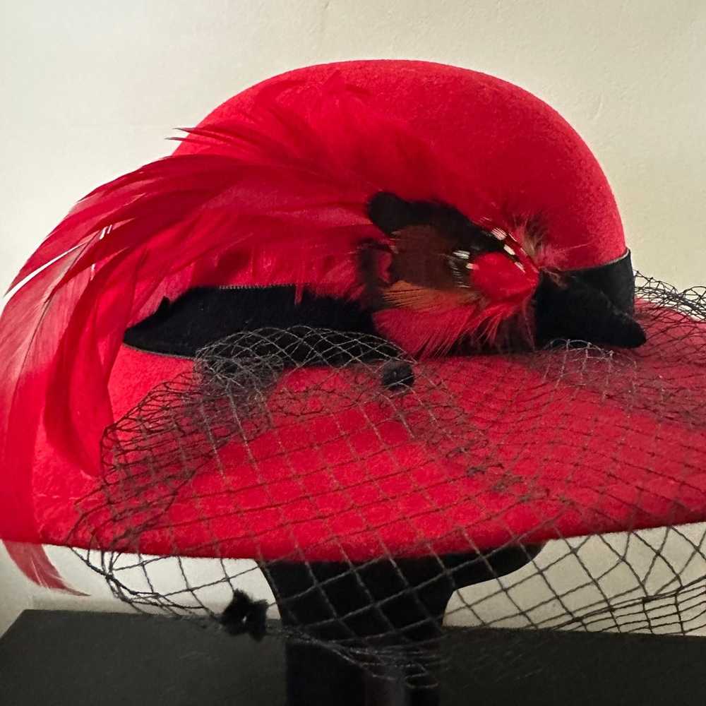 Vintage Red Wool Felt Cartwheel Hat with Feather … - image 2