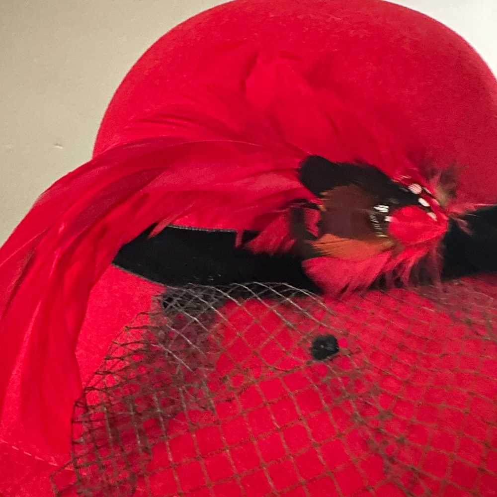 Vintage Red Wool Felt Cartwheel Hat with Feather … - image 4