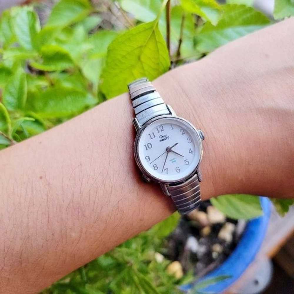 Vintage Timex Indiglo Classic Silver & Blue Women… - image 5