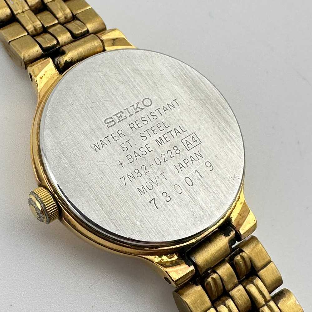 Vintage Seiko Gold Tone Ladies 23mm Quartz Wristw… - image 6