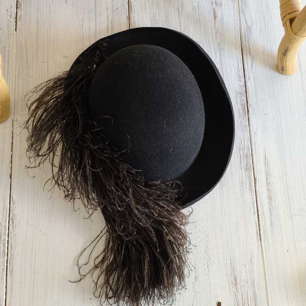 Vintage Wool Felt Maribou Feather Hat Sz 7 - image 4