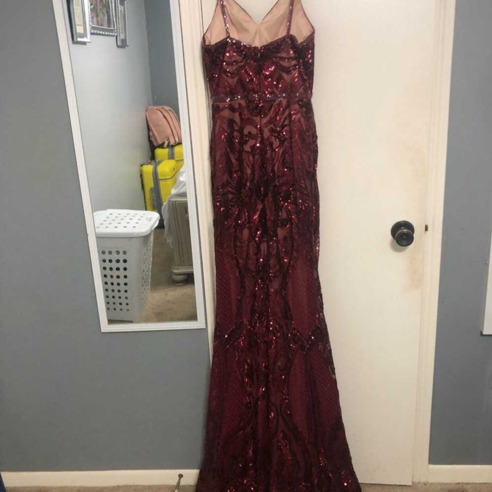 Burgundy prom dress - image 4