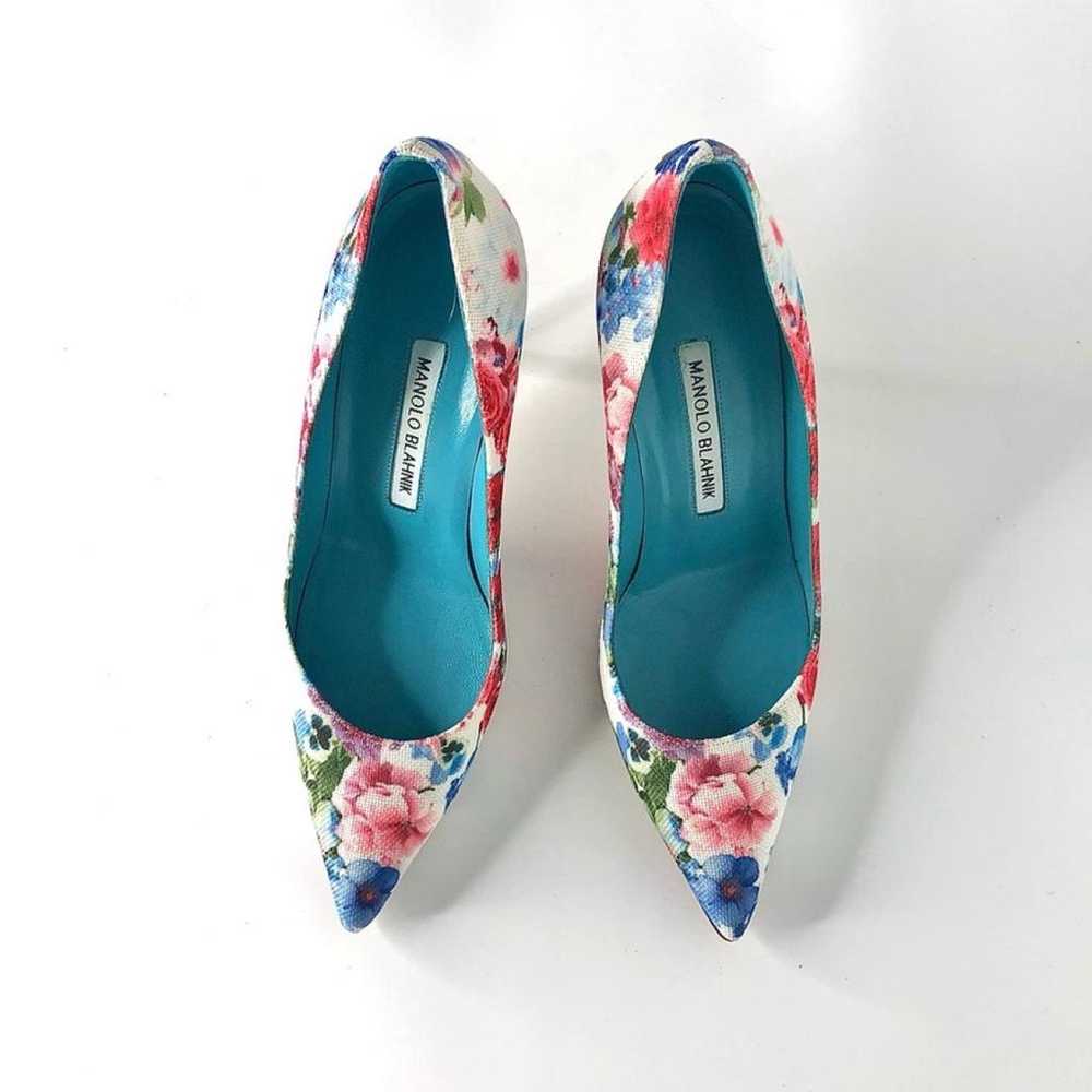 Manolo Blahnik Cloth heels - image 3