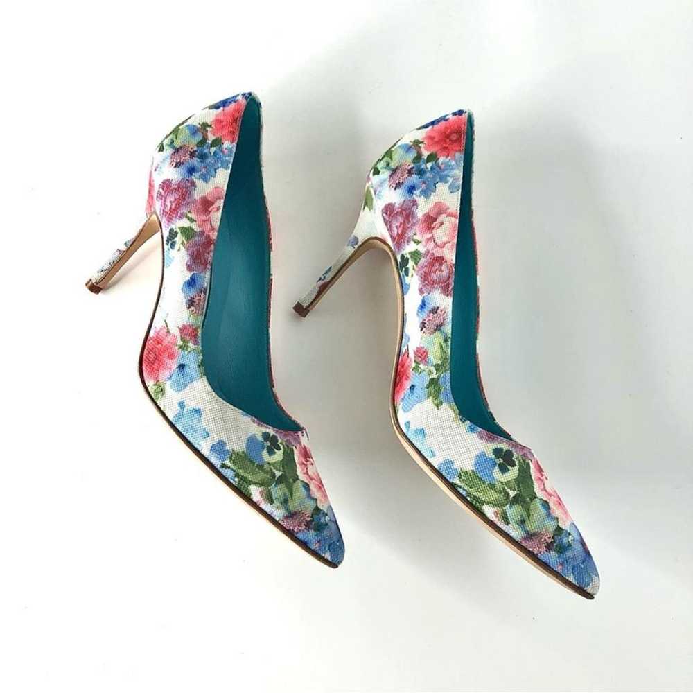 Manolo Blahnik Cloth heels - image 7