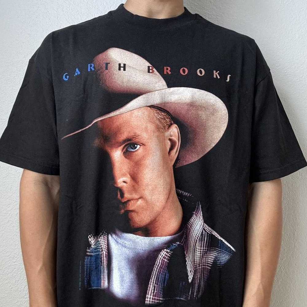 Band Tees × Vintage Vintage Garth Brooks 1998 Ban… - image 1