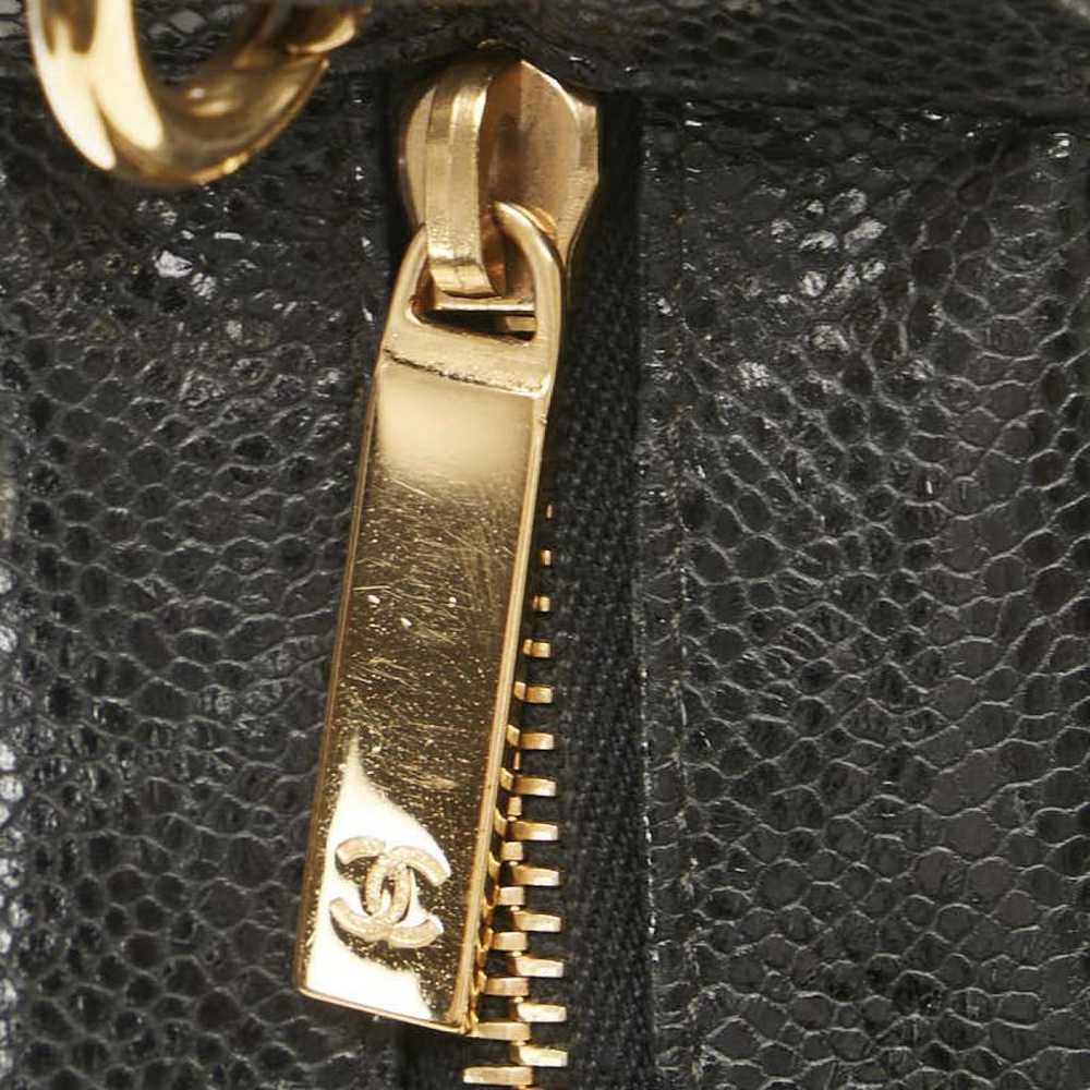 Chanel Leather handbag - image 6