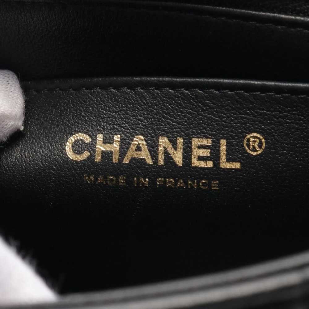 Chanel Leather handbag - image 4