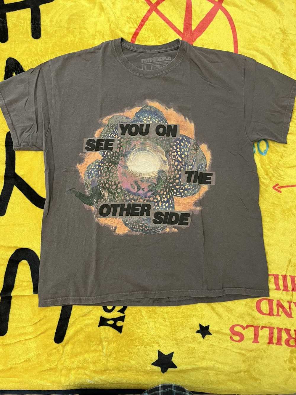 Travis Scott Astroworld festival t-shirt - image 1